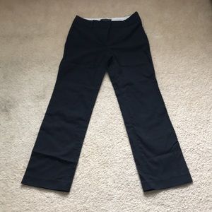 Talbots Petites Black Work Pant. Cotton:76%, Viscose:21%, Spandex:3%. BootCut.